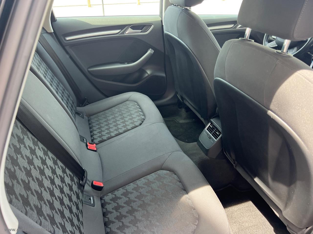 AUDI A3 SPB 1.6 TDI S tronic SOLO KM.88000