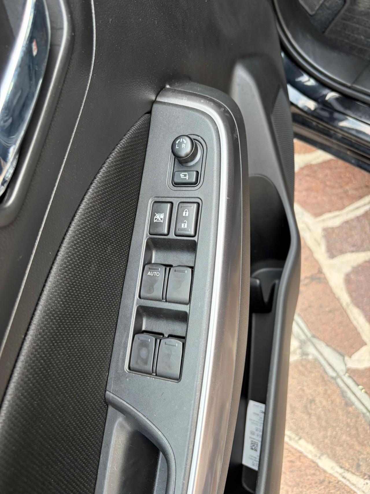 Suzuki Swift 1.2 Hybrid 4WD AllGrip Top