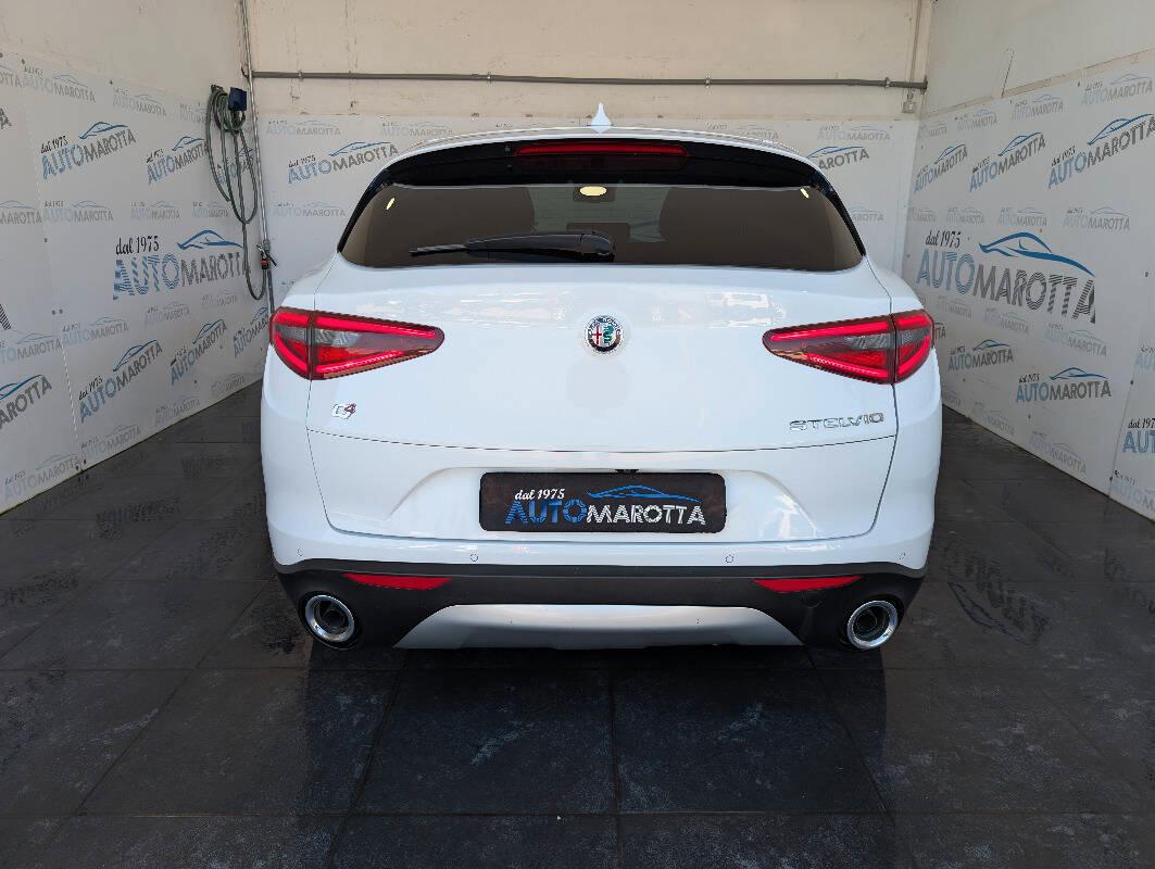 Alfa Romeo Stelvio 2.2 t Super Q4 190cv auto my19