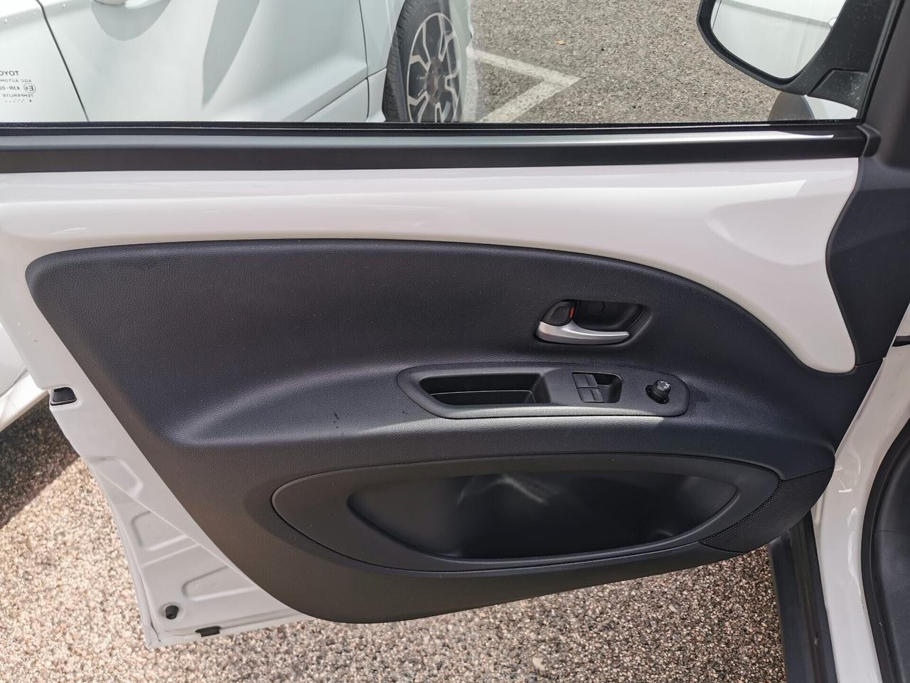 Toyota Aygo 1.0 VVT-i 72cv 5 porte