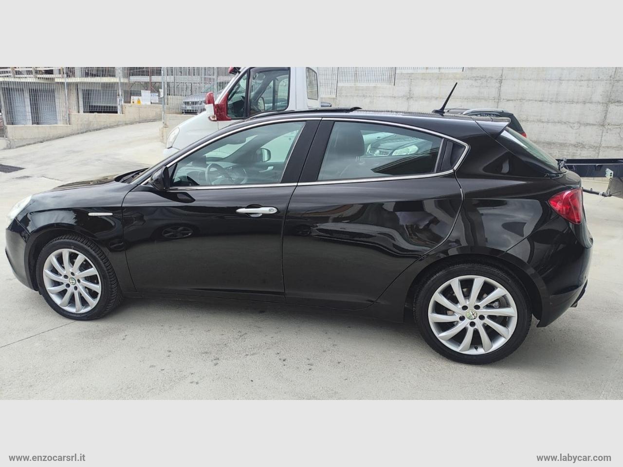 ALFA ROMEO Giulietta 1.6 JTDm-2 105 CV Distinctive TETTO APRIBILE