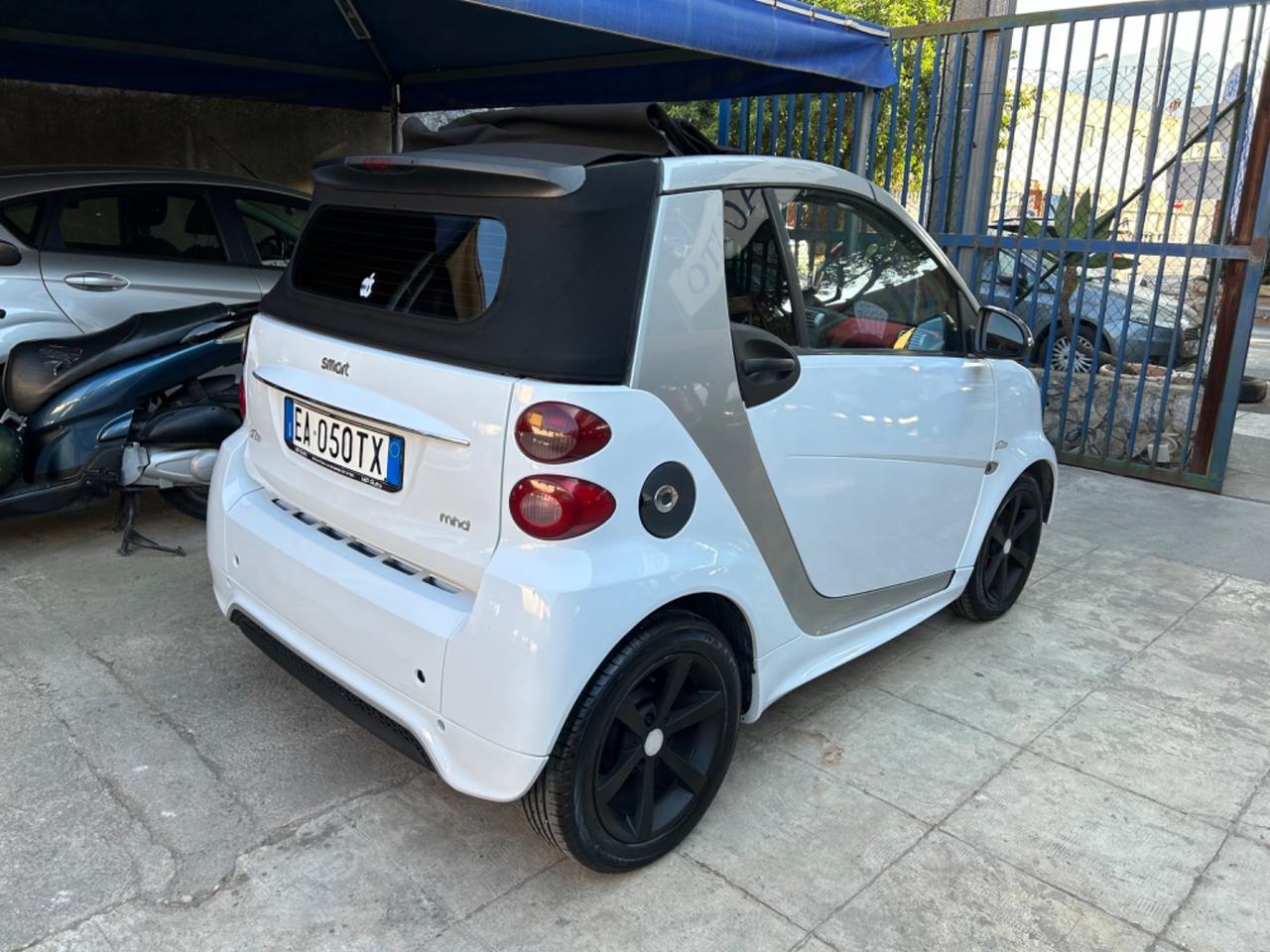 Smart ForTwo 1.000 MHD Cabrio Passion Sport