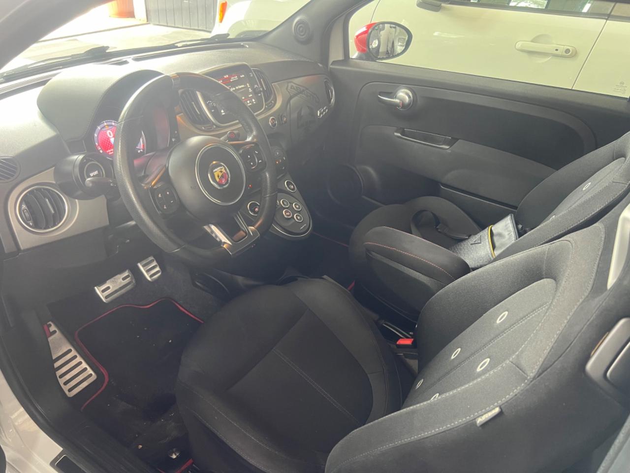 Abarth 595 1.4 Turbo T-Jet 160 CV Pista