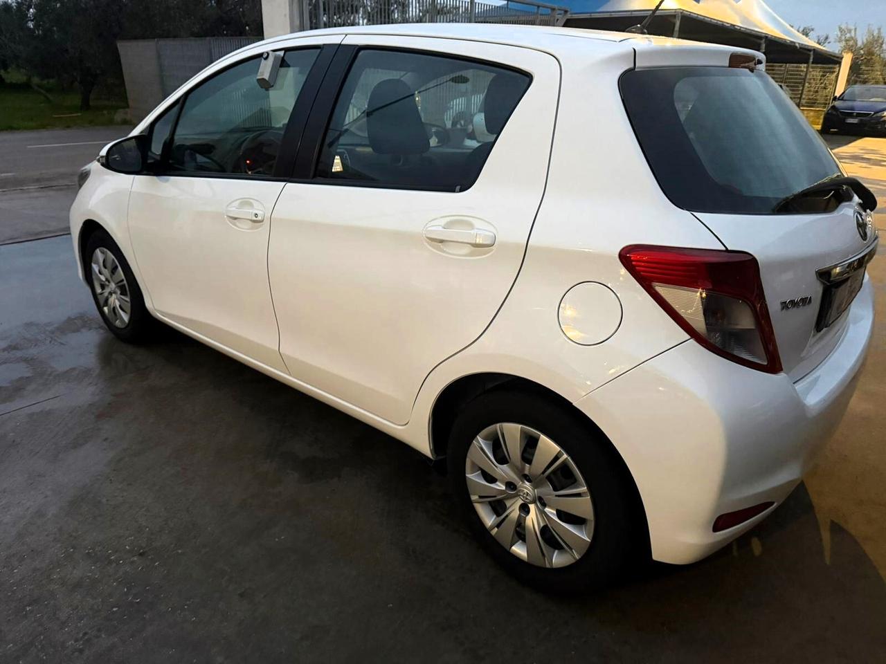 Toyota Yaris 1.4 D-4D 5 porte Lounge