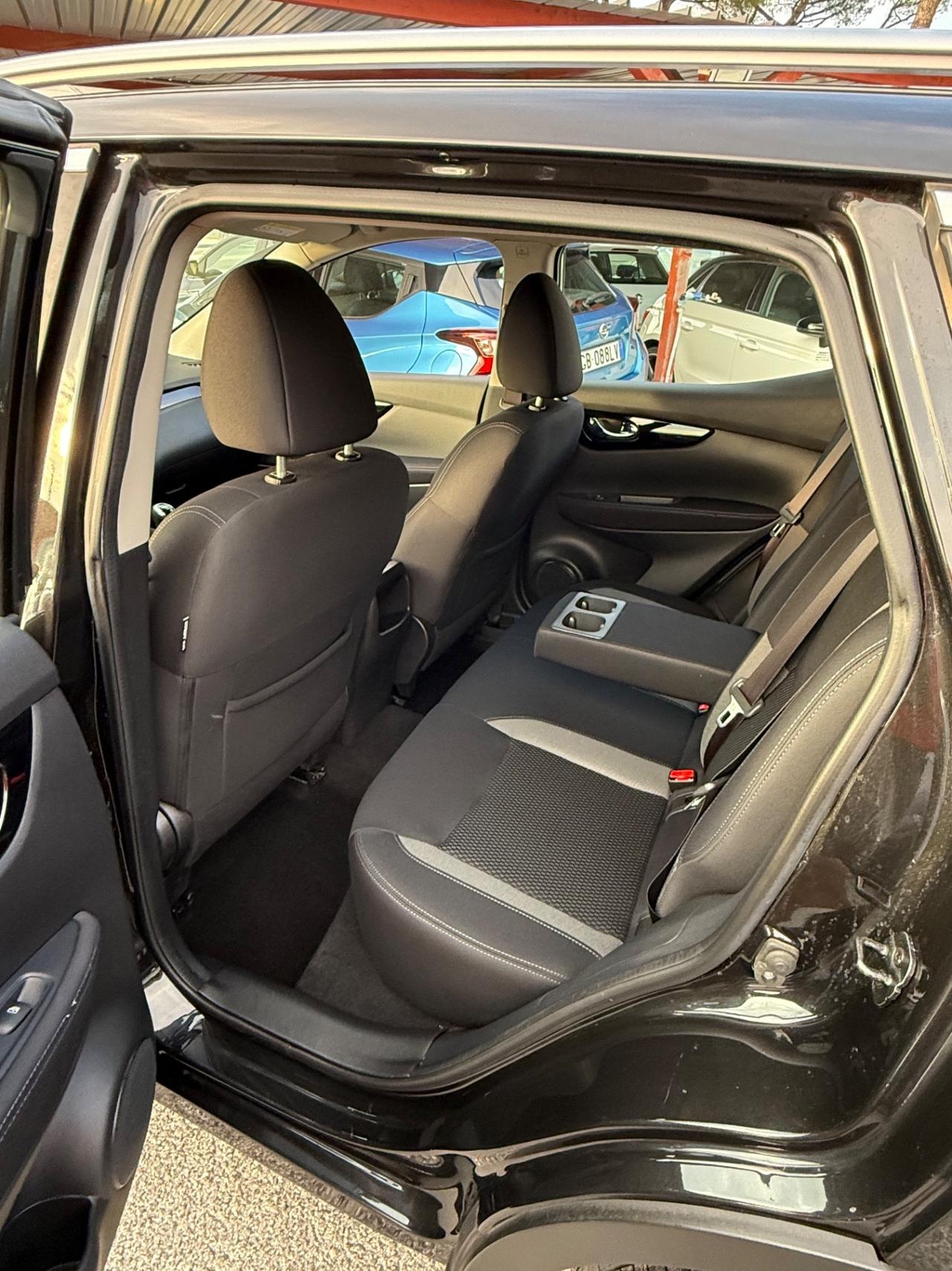Qashqai 1.3 DIG-T 140 CV N-Connecta-unipro -rate-