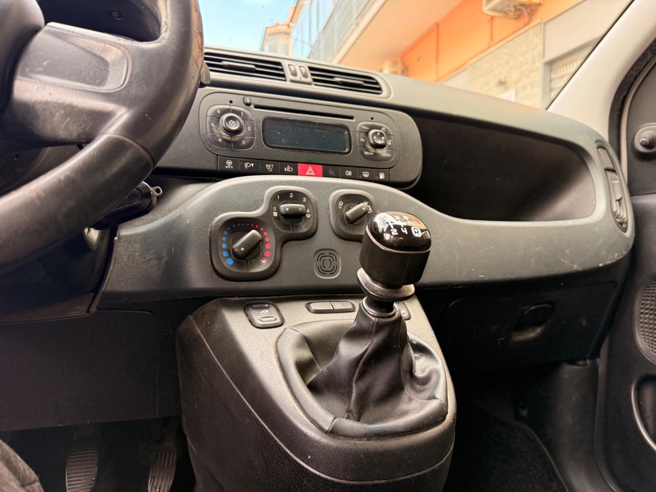 Fiat Panda Restayling 0.9Benz/Metano Full Lounge