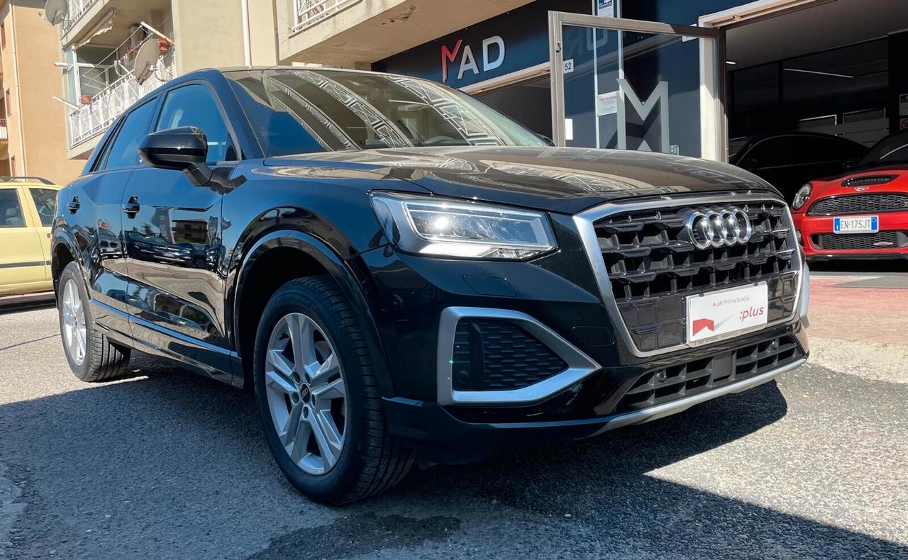 Audi Q2 30 TDI Identity Black 2024