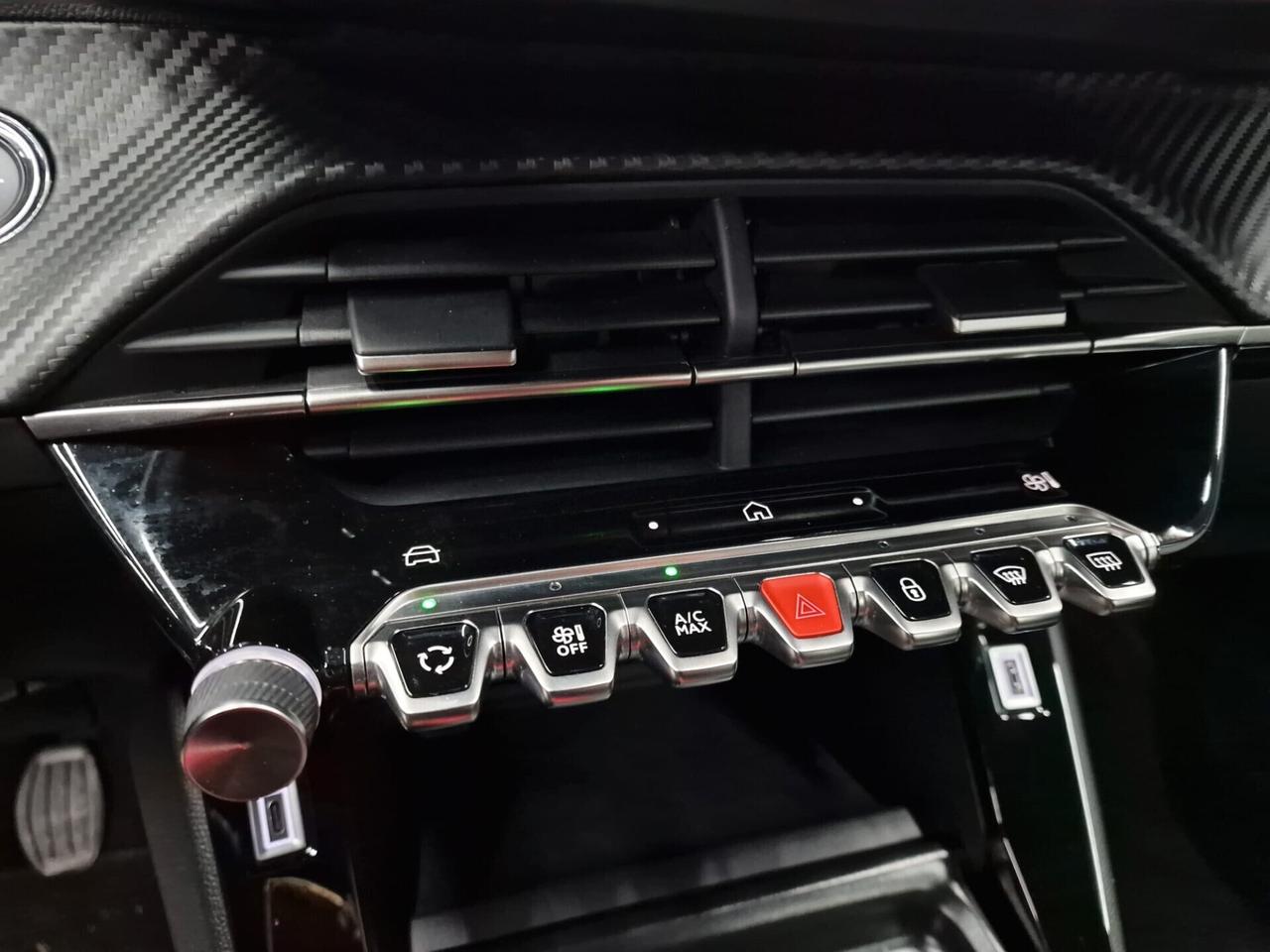 Peugeot 2008 1.2 PureTech 100 S&S Allure