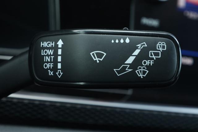 VOLKSWAGEN Taigo 1.0 TSI 110 CV DSG Life PREZZO NETTO