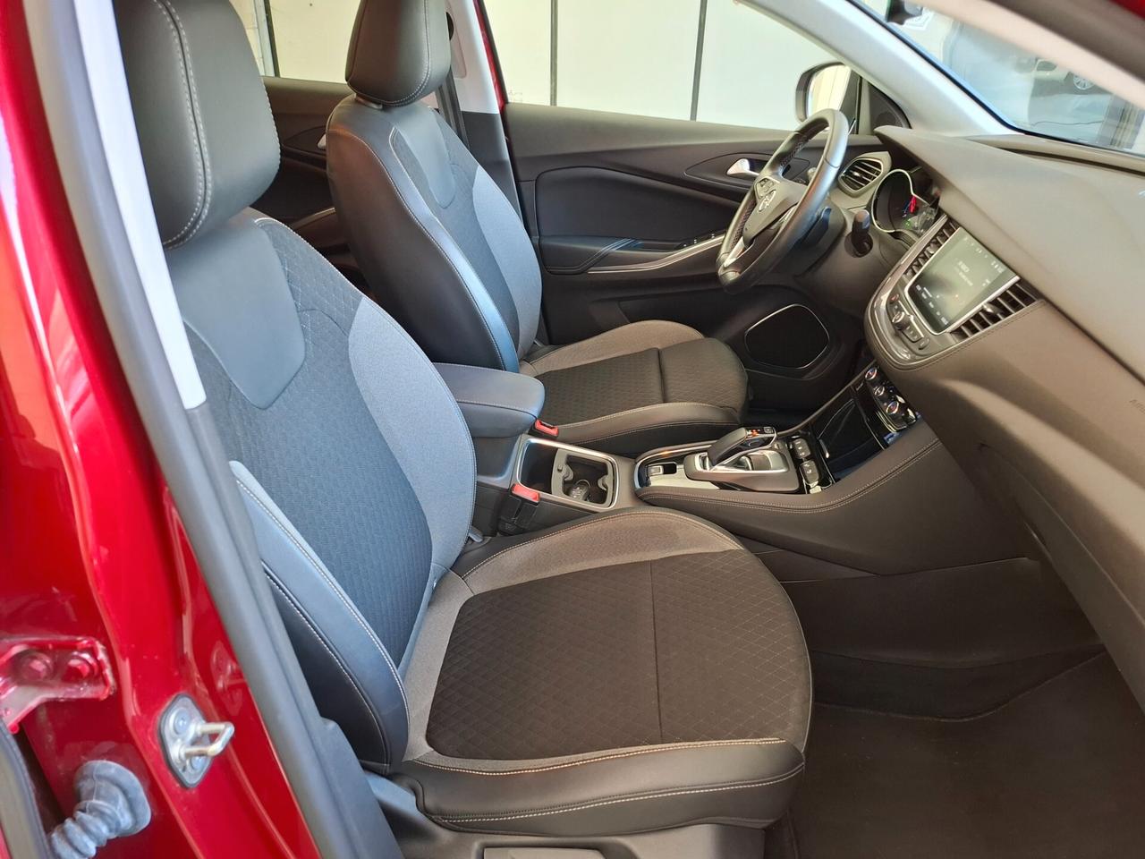 Opel Grandland X 1.6 Hybrid Plug-in aut. AWD Ultimate