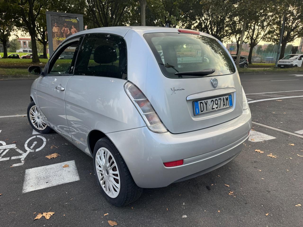 Lancia Ypsilon 1.2 Benz 8V Oro 2009