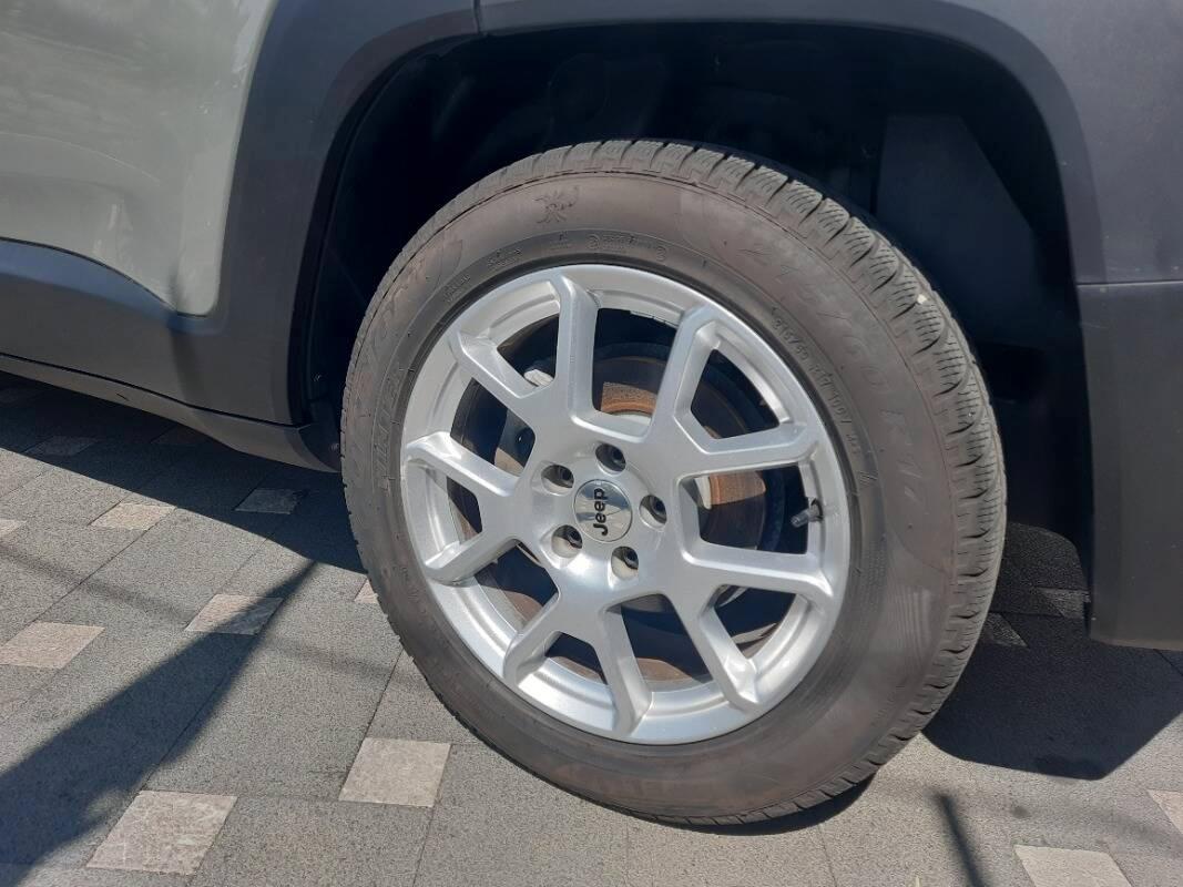 Jeep Renegade 1.6 mjt Limited 130CV - Autocarro