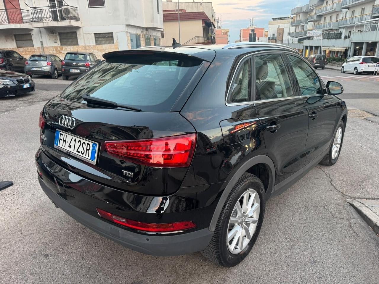 Audi Q3 2.0 TDI 150 CV Design * Navi * Full Led * Garantita 12 Mesi