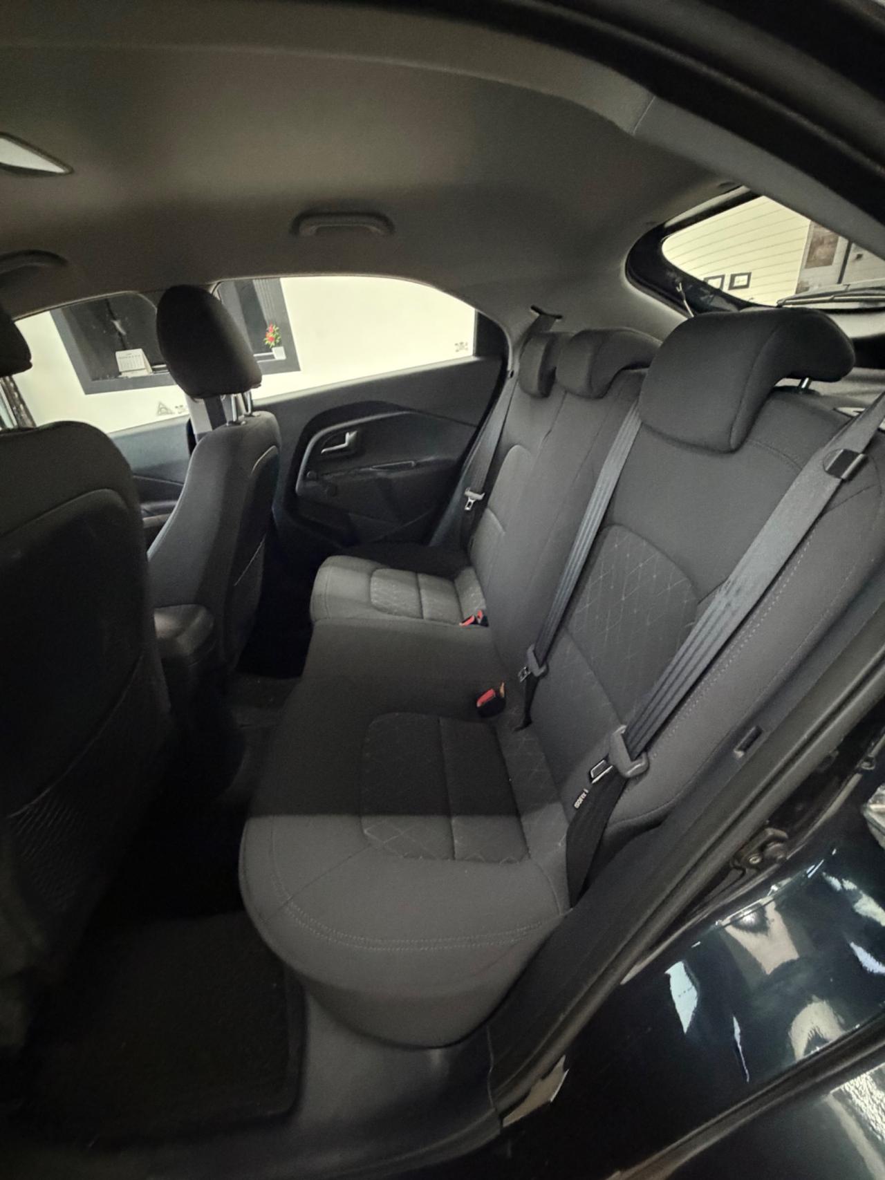 Kia Rio 1.1 CRDi 5p. Cool