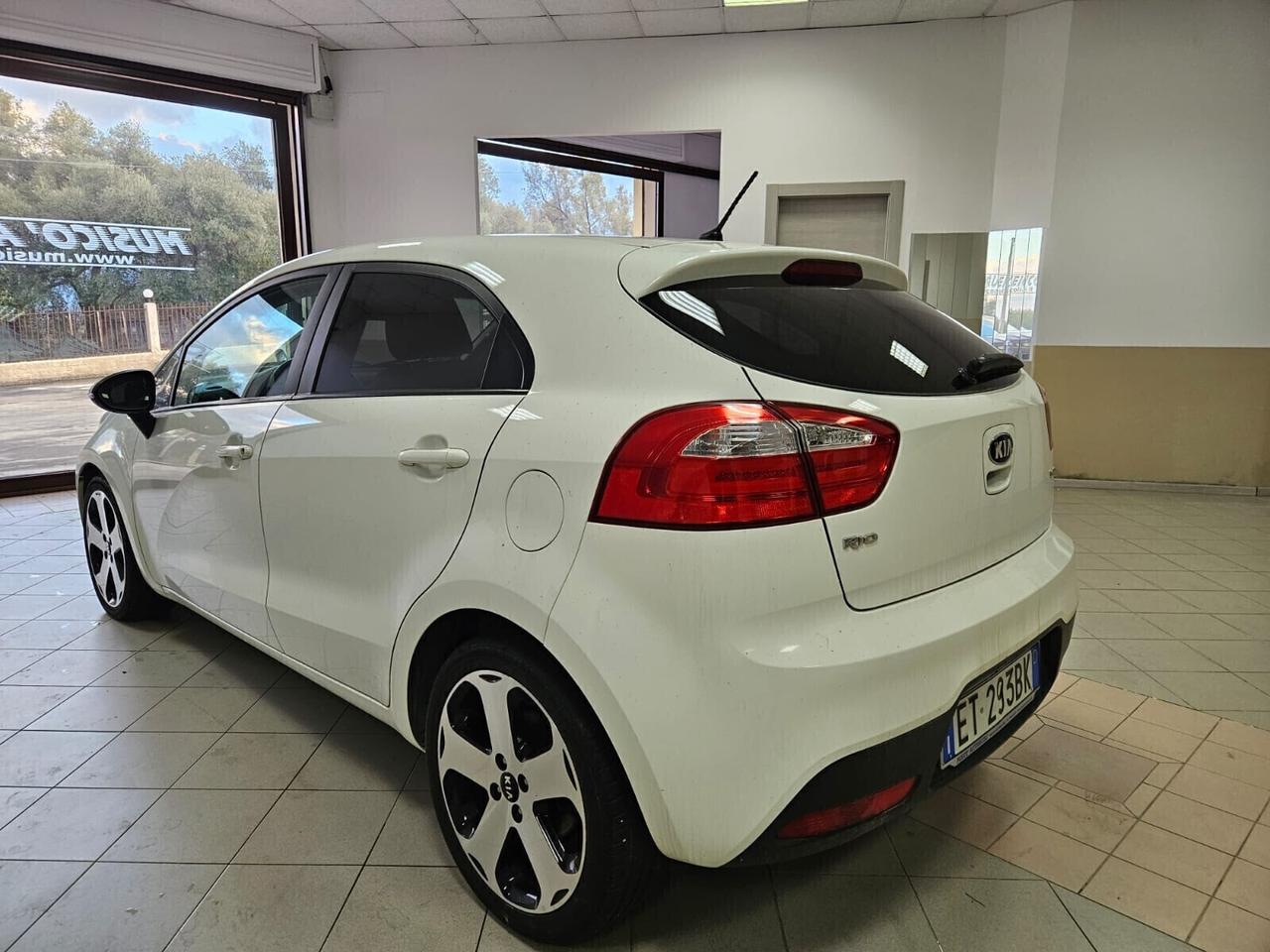 Kia Rio 1.4 CRDi 5p. Cool