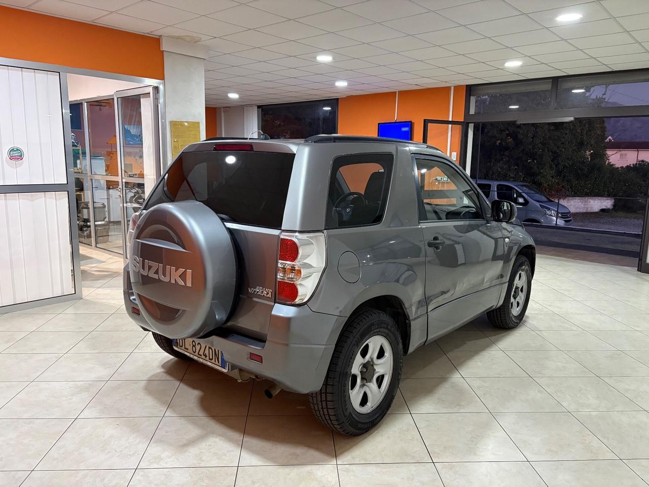 Suzuki Grand Vitara 1.9 DDiS 3 porte 4x4