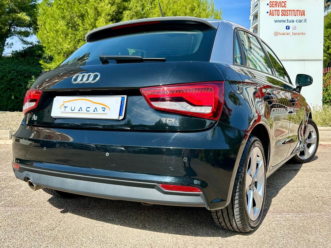 Audi A1 1.6 TDI #7286