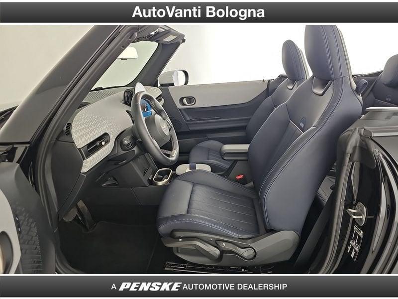MINI Cooper Mini Cooper Cabrio 2.0 C Favoured auto