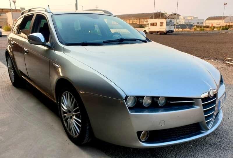 Alfa Romeo 159 1.9 JTDm 150cv AUTOMATICA - PARI AL NUOVO -