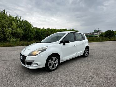 Renault Scenic Scénic X-Mod 1.5 dCi 110CV Attractive