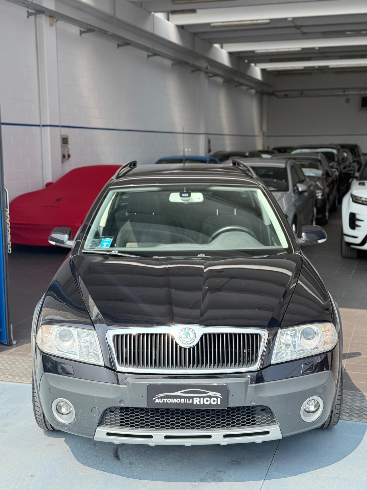 Skoda Octavia 2.0 TDI F.AP. 4x4 Wagon Scout 140CV