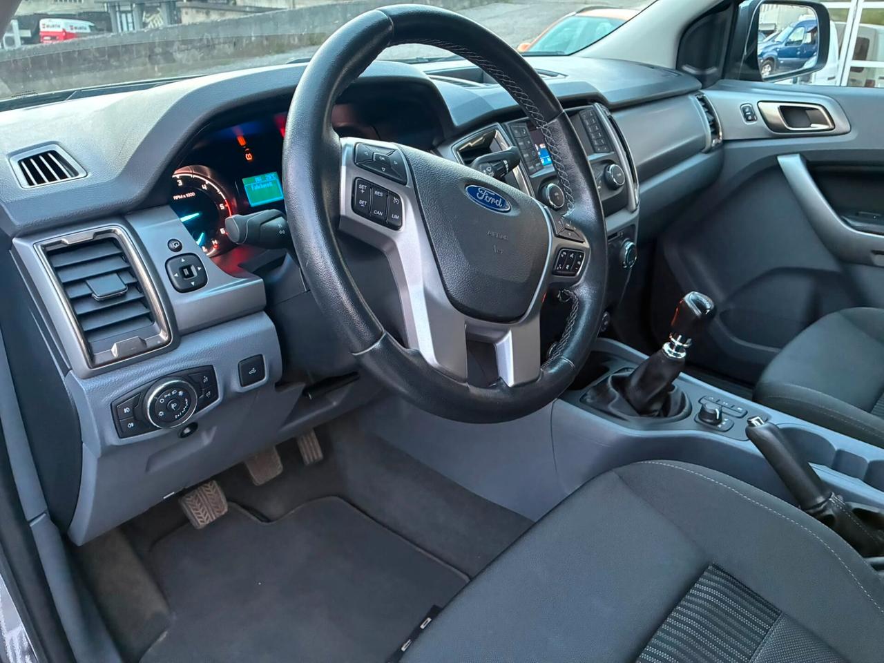 FORD RANGER 4x4 2.2TDCi 160CV XLT DOUBLE CAB 6M GANCIO TRAINO 78000 KM
