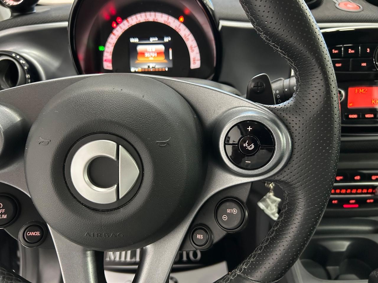 Smart ForTwo 70 1.0 twinamic Superpassion 35.000KM