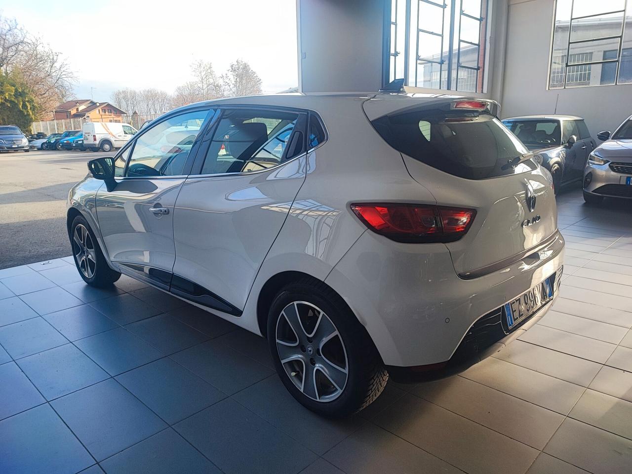 Renault Clio 1.2 5 PT Costume National