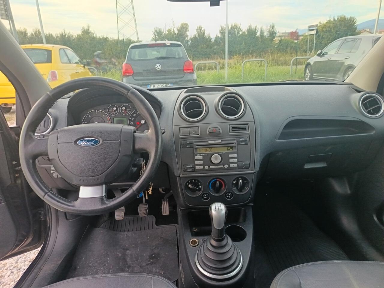 Ford Fiesta 1.4 TDCi 3p. Titanium