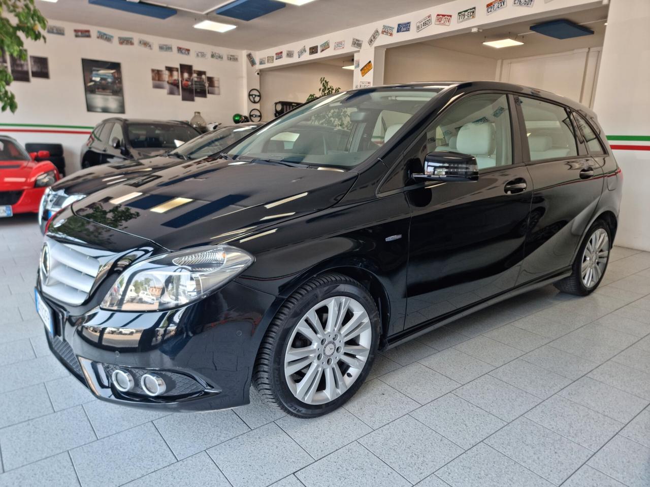 Mercedes-benz B 180 BENZINA NEOPATENTATI