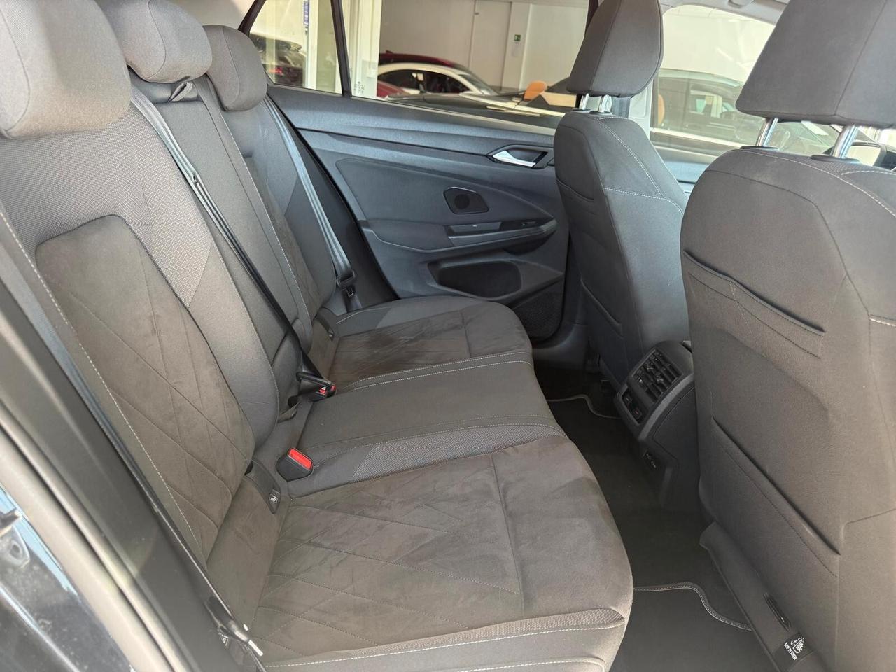 Volkswagen Golf 1.5 eTSI 150 CV EVO ACT DSG 1st Edition Style