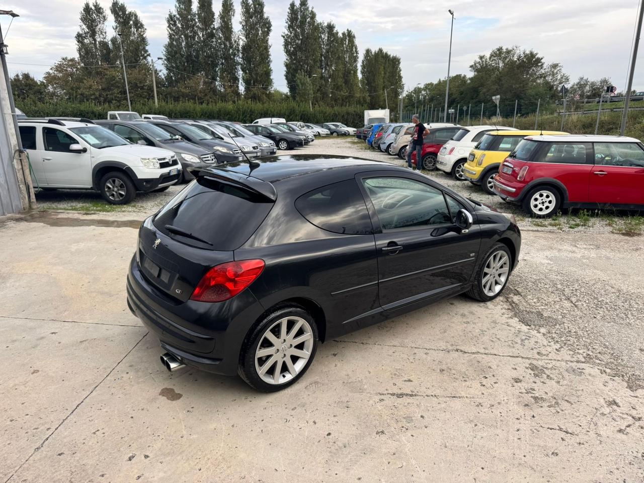Peugeot 207 1.6 THP 175CV 3p. GTi