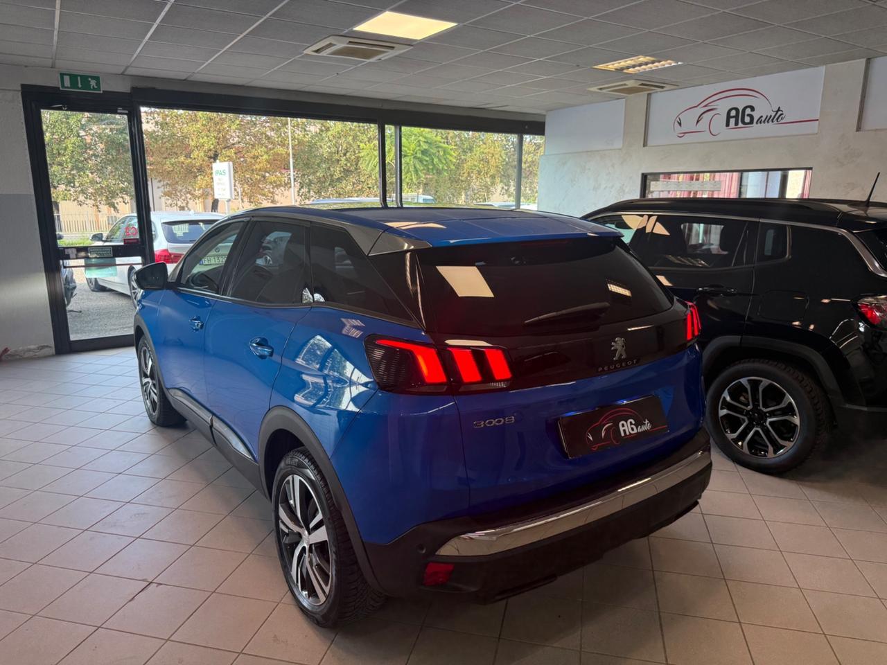 Peugeot 3008 BlueHDi 130 S&S EAT8 Allure