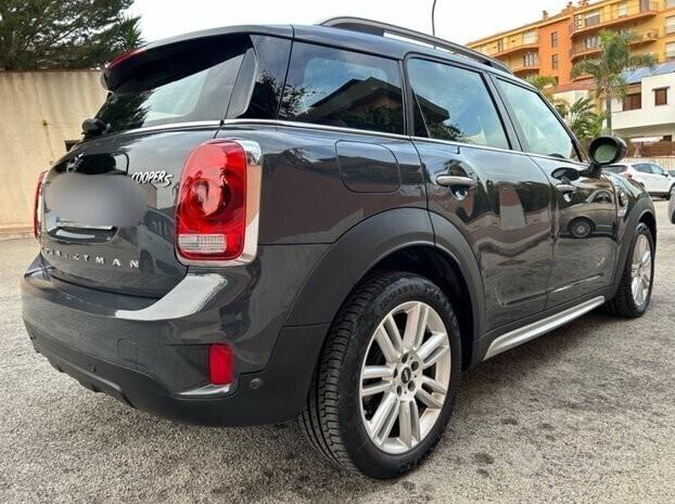 Mini Cooper S Countryman se all4 ibrida plug in 22