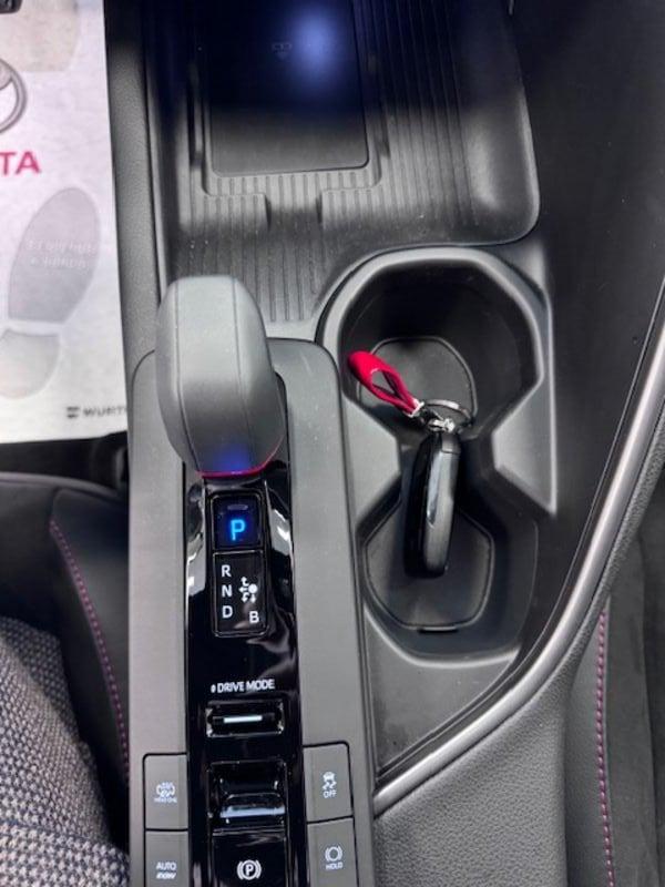 Toyota C-HR 2.0 PHEV E-CVT GR Sport