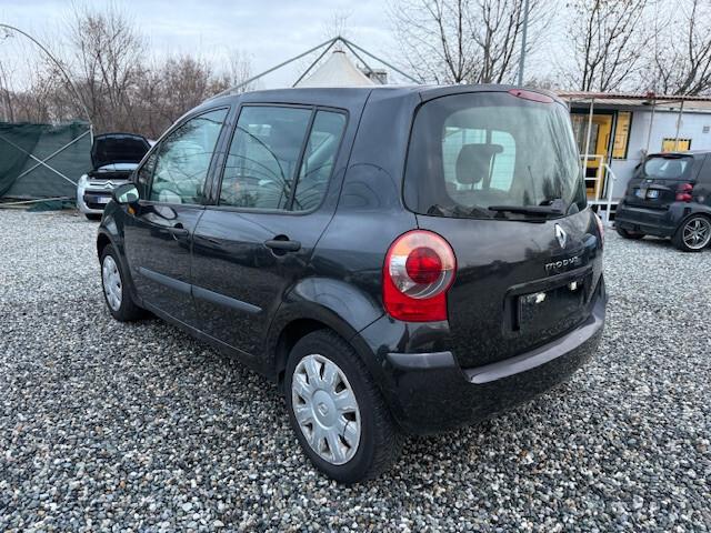 Renault Modus 1.2 16V Confort Dynamique