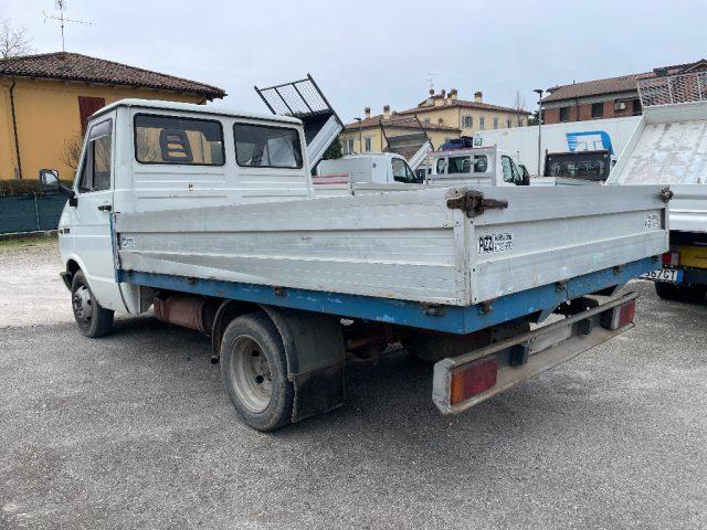 IVECO Daily 35.8 CASSONE [FI140]