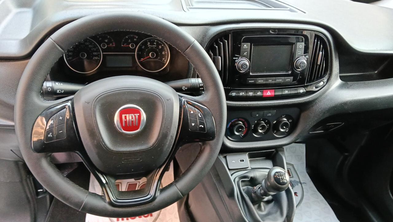 FIAT DOBLO' 1.6 MTJ-AUTOCARRO-3 POSTI