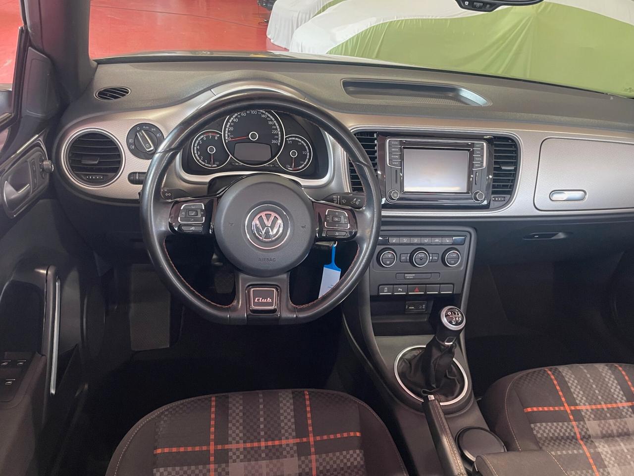 Volkswagen Maggiolino Cabrio 1.2 TSI Club Sport Navigatore