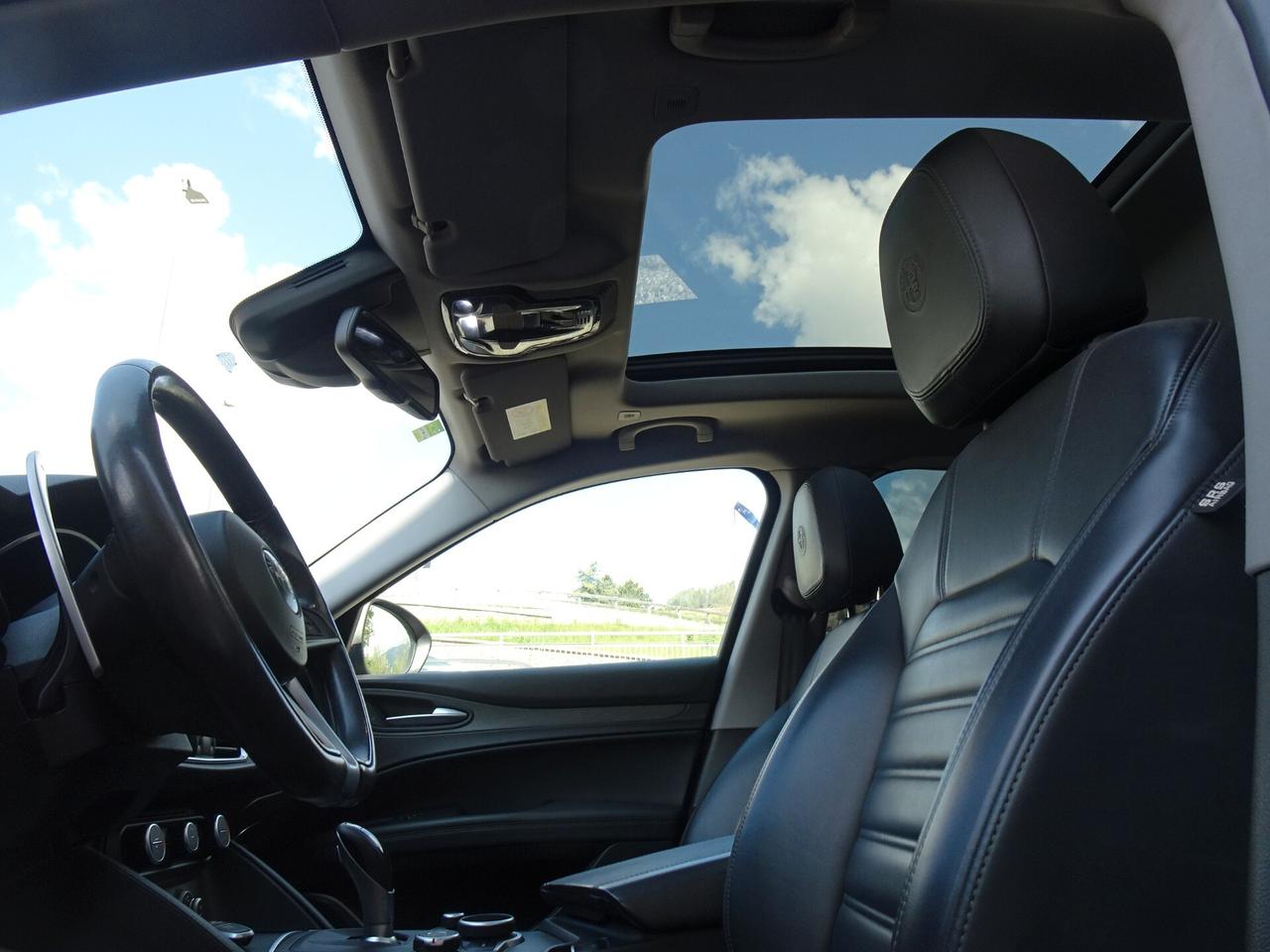 Alfa Romeo Stelvio 2.2 Turbodiesel 210 CV AT8 Q4 Executive