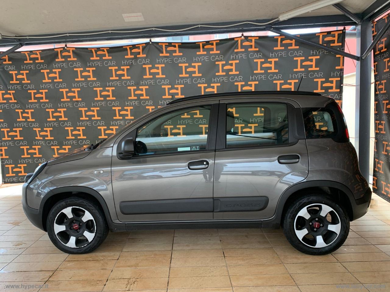 FIAT Panda 1.0 FireFly S&S Hybrid City Cross