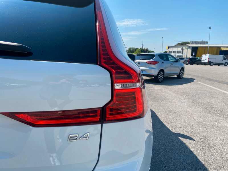 Volvo XC60 N1 2.0 B4 d MoMenT. AwD AuTo