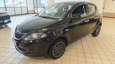 Lancia Ypsilon 1.0 Hybrid Gold