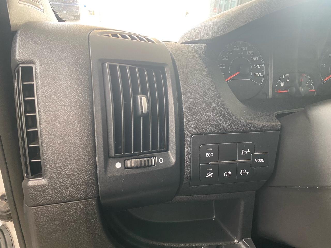 VENDITA AUTOCARRO: €17.000 IVA