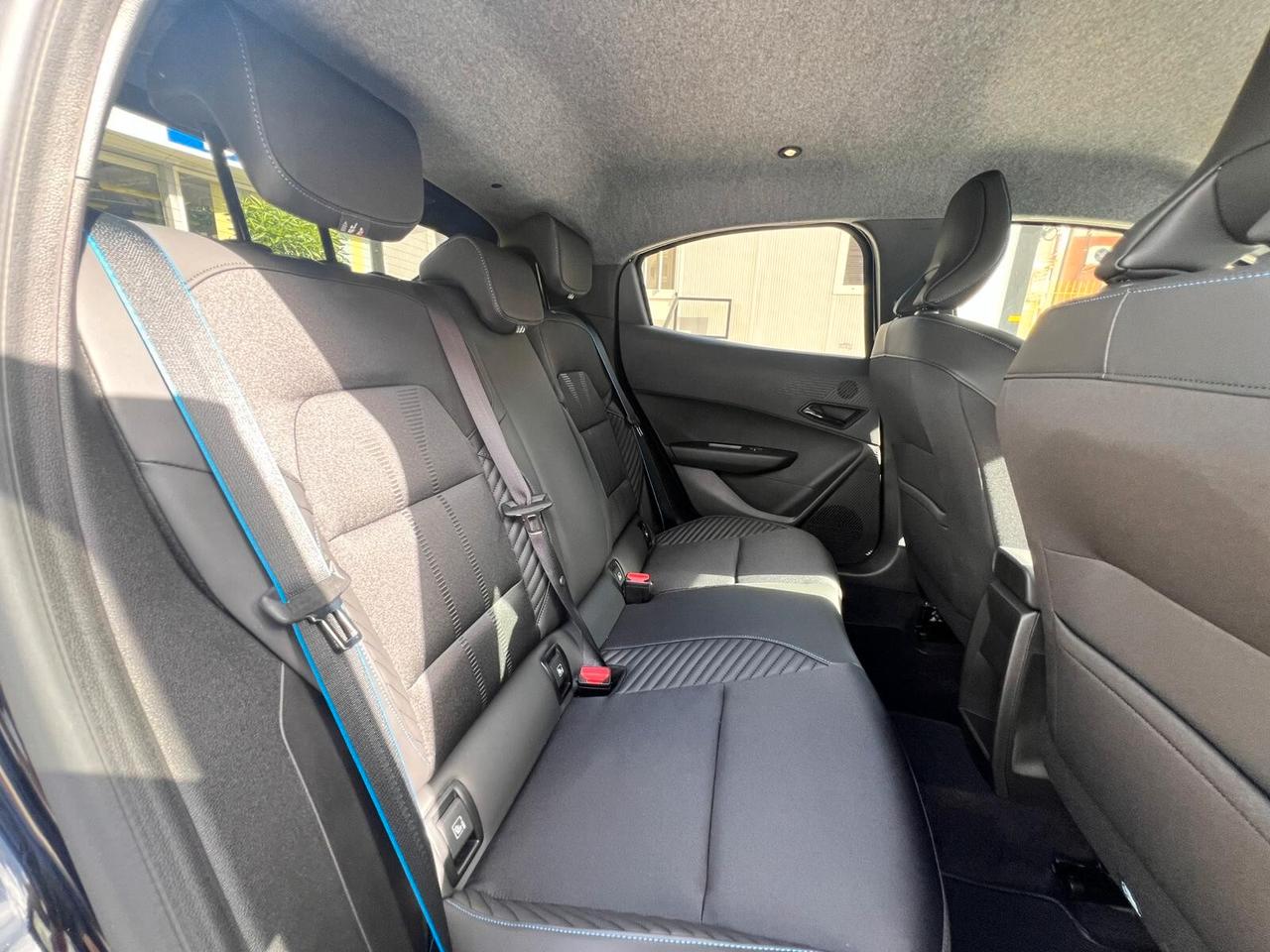 Renault Nuova Clio Full Hybrid E-Tech 160 CV Esprit Alpine