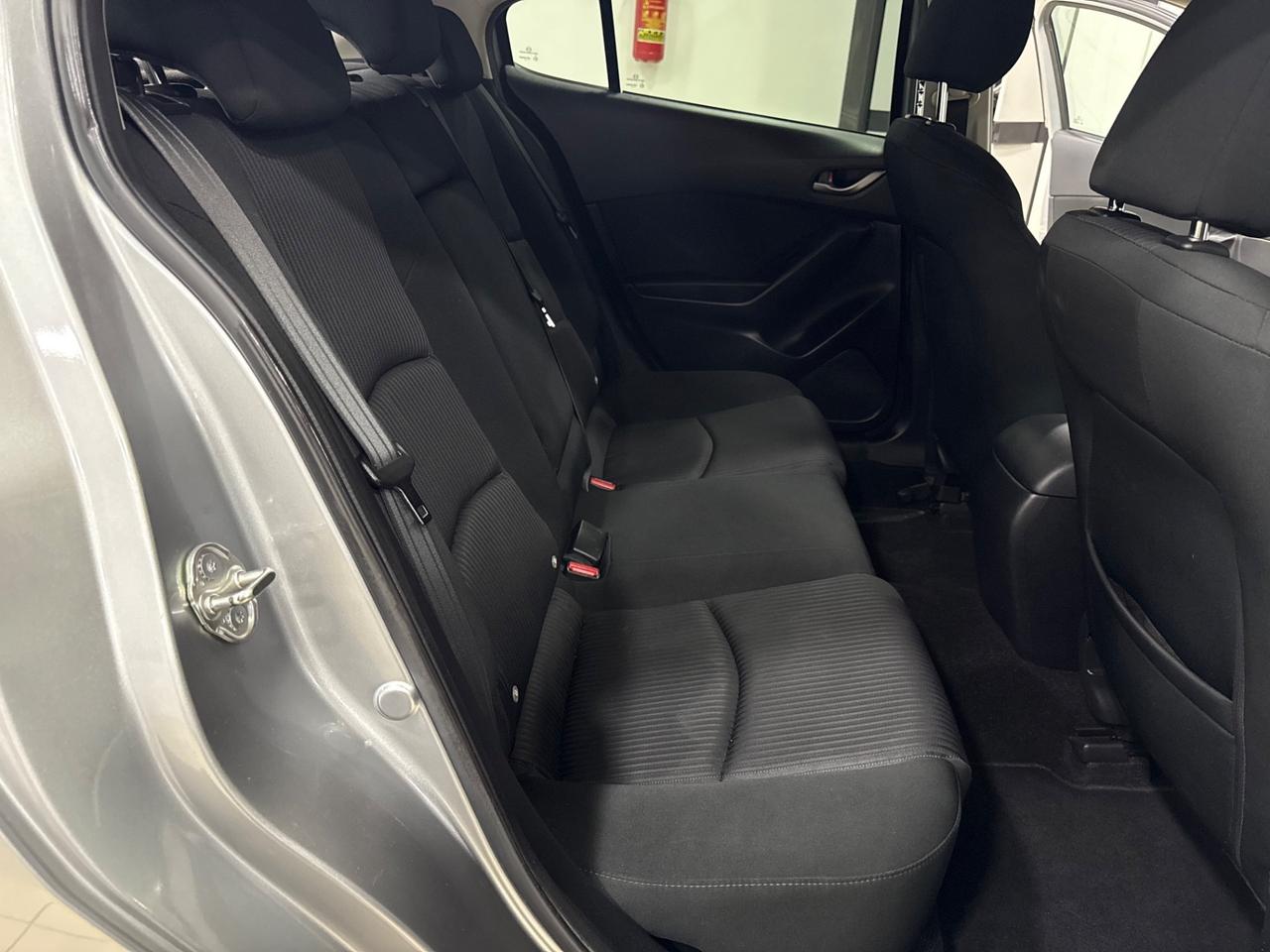 Mazda 3 1.5 2016 full optional nuova