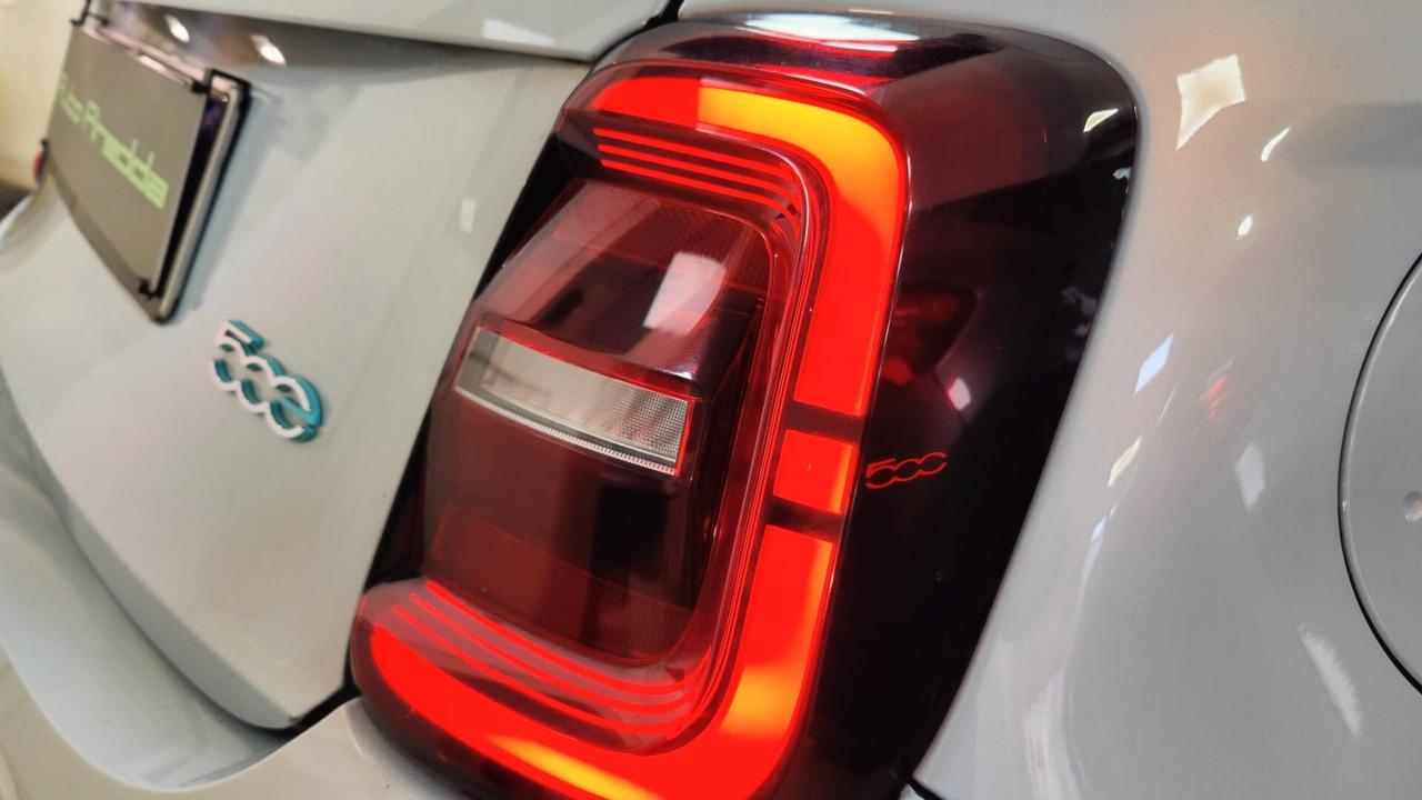 Fiat 500e Berlina 42 kWh