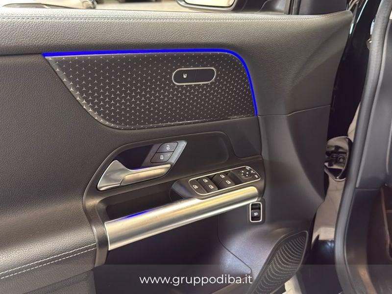 Mercedes-Benz GLA GLA-H247 2023 200 d Progressive Advanced Plus auto