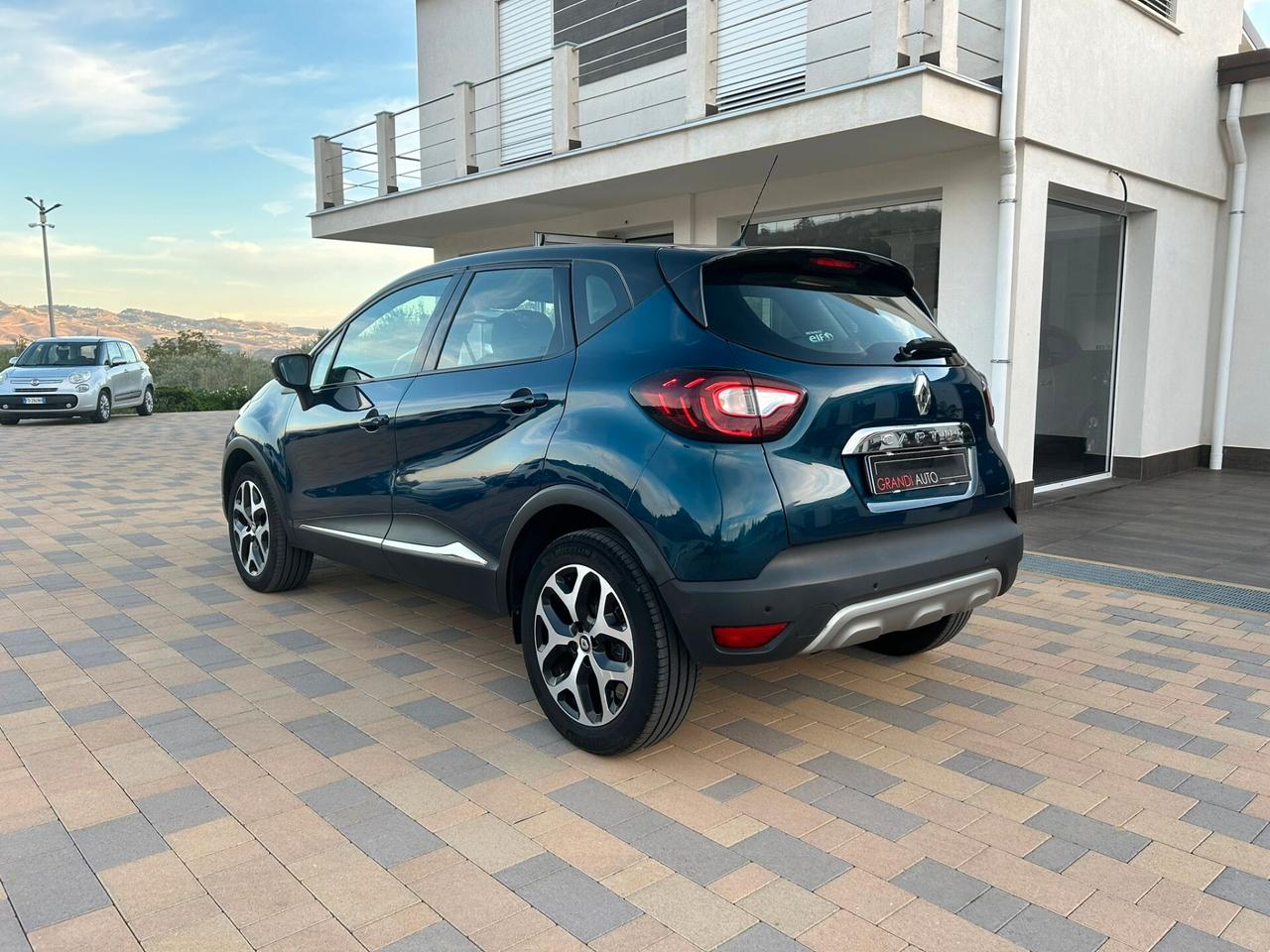 Renault Captur dCi 8V 90 CV EDC Energy Intens