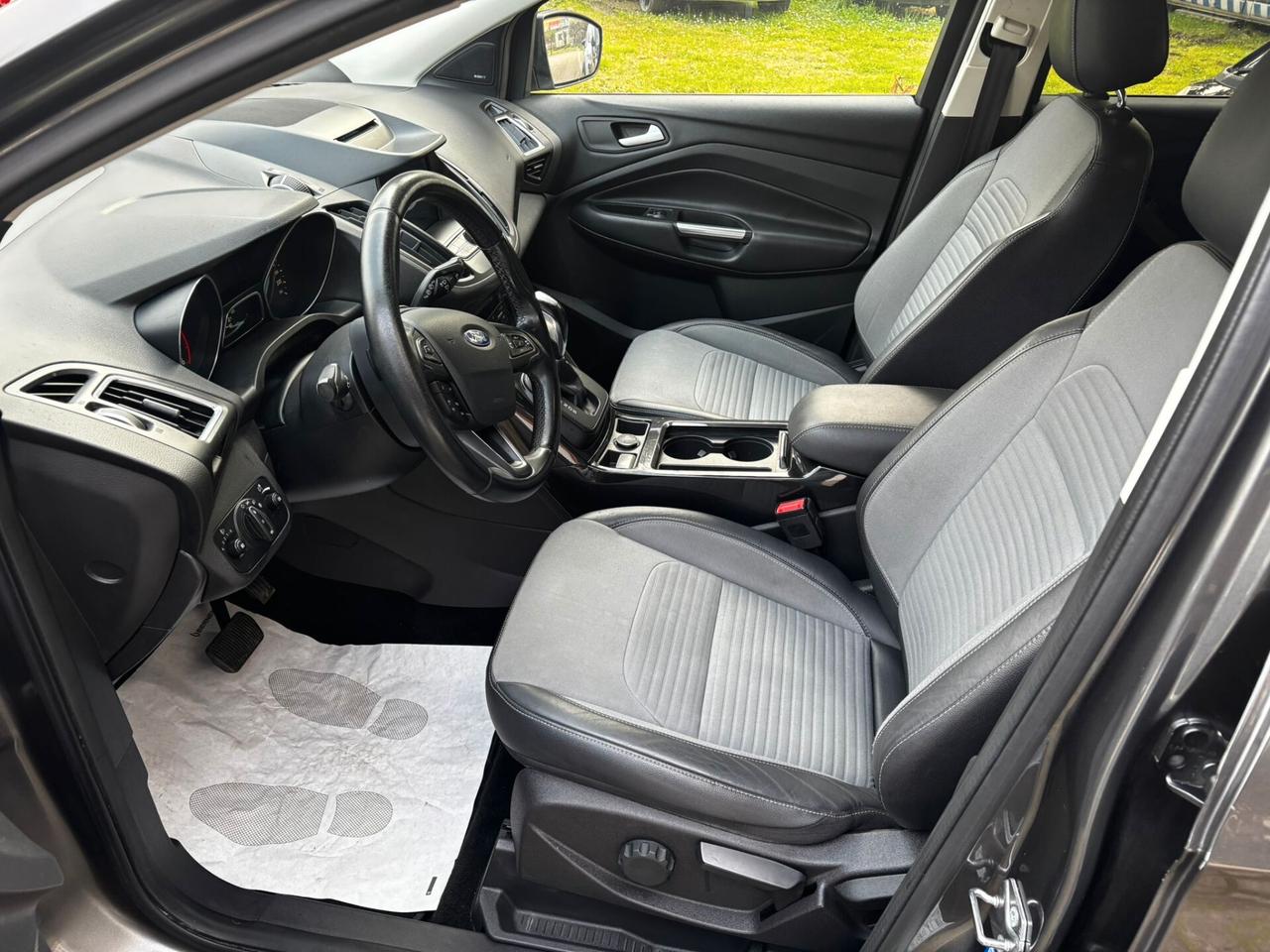 Ford Kuga 2.0 TDCI 150 CV S&S 4WD Titanium CAMBIO AUTOMATICO UNIPROPRIETARIO PERMUTABILE